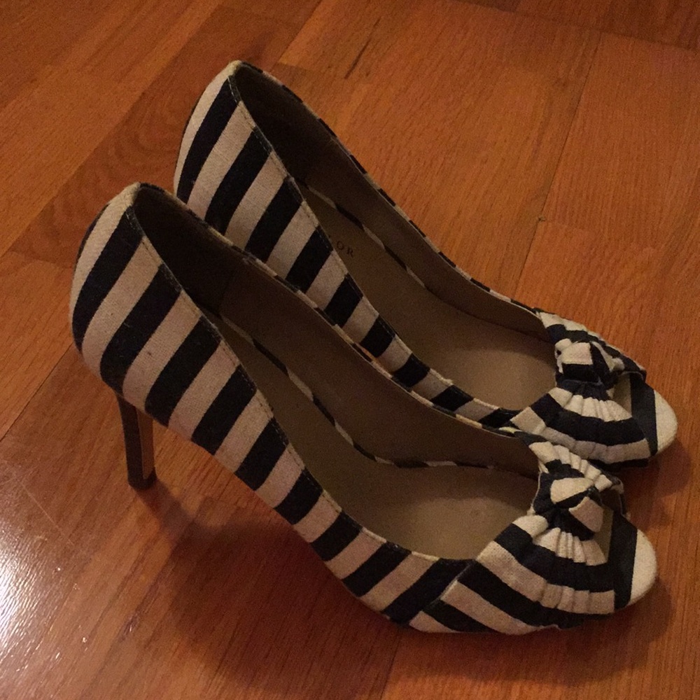 Ann Taylor Stripes Heels